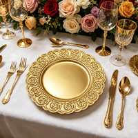 Assiettes de présentation de luxe dorées Wojia 13 pouces, revêtement poudré, motif nœud celtique en relief, bordure dentelle, pour réceptions de mariage et décoration de table de banquet