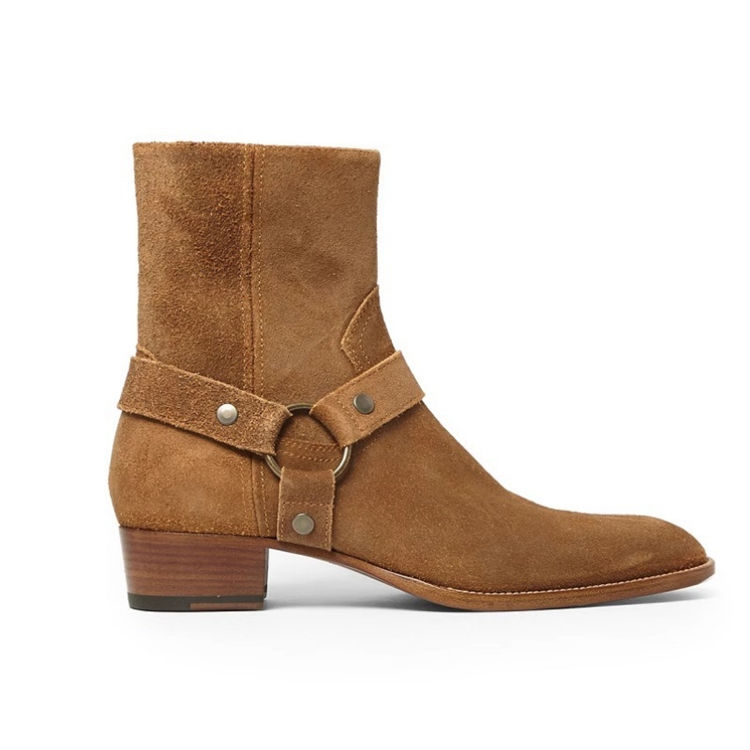 สีน้ำตาล