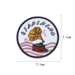 Patch brodé thermocollant style punk, crâne rock, pour vêtements, sacs, jeans, décoration - Product Image 4