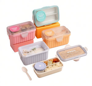 Set di contenitori per alimenti rettangolari con coperchio a clip, impilabili, con cucchiaio, per viaggi e conservazione in frigorifero - Product Image 1