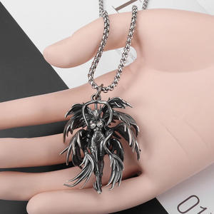 Vente en gros collier de bête de jeune fille personnalité collier pendentif bête ange européen et américain - Product Image 1