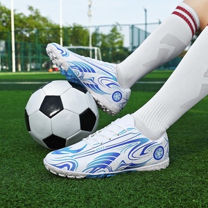 Douchuan Nouvelles Chaussures de Football Antidérapantes pour Enfants Unisexe Professionnelles Entraînement Sportif Baskets Basses Jeunesse Tige PVC Semelle TPR - Product Image 4