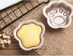 Molde para Hornear de Acero al Carbono Antiadherente <span class=keywords><strong>con</strong></span> Forma de Pata de Gato para Mini Pasteles y Pudines - Product Image 3