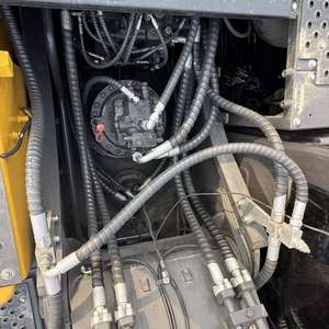 Volvo EC300Excavato 95% neuf, performances puissantes pour les travaux de construction de milieu de gamme - Product Image 2