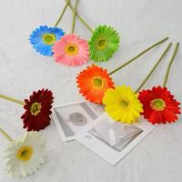 Gerbera Fleurs artificielles Décoration en gros Salon Fleurs décoratives Fleurs en soie Gerbera Bouquet Handheld Photo Props