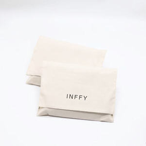 Pochettes d'emballage pour bijoux en velours personnalisées avec logo, recyclables, pour cadeaux - Product Image 5