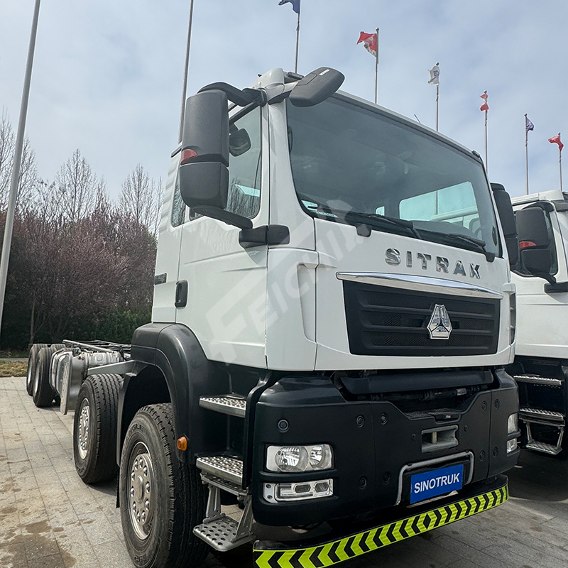 Высокопроизводительные тракторы Sitrak C7H Track 440 л.с. 8x4