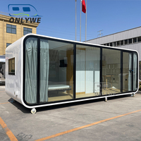 ONLYWE Capsule Home, maison modulaire préfabriquée sur roues, cabane mobile isolée pour location et chambre d'hôtes