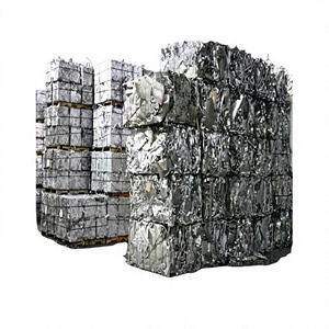 Paletas de Aluminio UBC Comprimidas, Bloques de Metal de 50 kg/alfombra para Reciclaje y Reutilización - Product Image 1