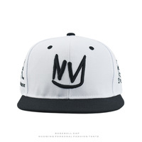 Groothandel op maat gemaakte logo 3D kroon borduurwerk flat brim baseball pet verstelbare snapback gestructureerd voor streetdance buiten