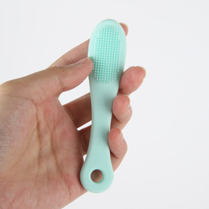 Brosse nettoyante pour le nez en silicone, nettoyage en profondeur, élimination des points noirs, outil facial portable, accessoire de maquillage - Product Image 3