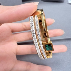 Brazaletes de alta calidad Diamante brillante Temperamento de doble pila Hombres y mujeres con puños Pulsera de doble diamante. - Product Image 4