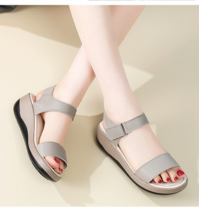 Sandalias <span class=keywords><strong>de</strong></span> Plataforma Xuanhui Fashion <span class=keywords><strong>de</strong></span> 5.0cm con Cuña, <span class=keywords><strong>de</strong></span> Cuero, con Cierre <span class=keywords><strong>de</strong></span> Velcro, Punta Abierta, Cómodas y Casuales, con Dos Tiras para Mujer - Product Image 6