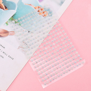 เพชรติดเล็บรูปดอกไม้แบบหลังแบน 80-100 ชิ้น ของตกแต่งเล็บวิบวับสำหรับงาน DIY - Product Image 3