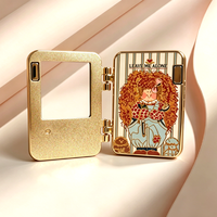 Badge métallique pliable de haute qualité, personnalisé, avec ouverture à charnière, émail dur, épinglette pliante personnalisée en émail