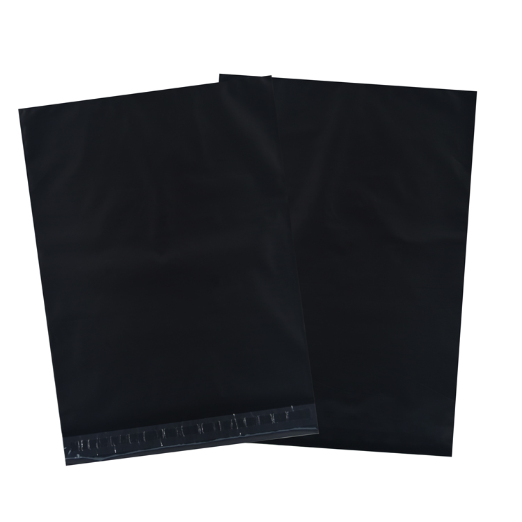 Noir Blanc Sac