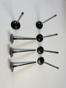 في دبليو ، T/CJZA أو di A3 كمية المحرك وصمامات العادم - Product Image 3