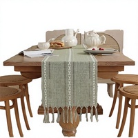 Chemin de table rustique style bohème en macramé, vert, en lin et coton avec pompons, pour mariage, fête, décoration de table à la maison