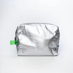 Borsa per il trucco d'argento grande capacità riciclabile in poliestere moda stile cerniera per tutti i giorni <span class=keywords><strong>cosmetici</strong></span> <span class=keywords><strong>da</strong></span> <span class=keywords><strong>viaggio</strong></span> - Product Image 1