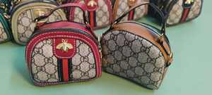 Modische Kleine Bienen-Tasche für Kinder und Damen, Umhängetasche, PU-Geldbörsen und Handtaschen, Kinder-Mini-Geldbörse, Mode-inspirierte Mini-Handtaschen - Product Image 5