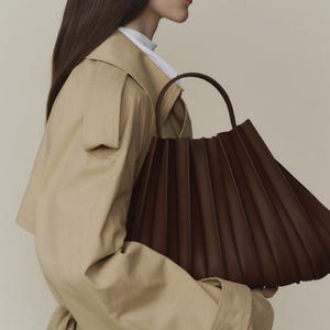 Sac fourre-tout de luxe en cuir PU souple, de grande taille, de forme seau, uni, élégant, multi-rangement, décontracté, à main, pour femme - Product Image 4