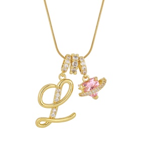 Collier pendentif chaîne serpent 26 lettres A-Z en diamant Dopamine, collier pendentif cœur en zircone alphabet de luxe léger, vente chaude - Product Image 3