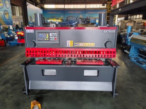 Cisaille hydraulique industrielle CNC QC12K pour tôles d'acier/aluminium avec protection <span class=keywords><strong>de</strong></span> sécurité, moteur et PLC entièrement intégrés - Product Image 5