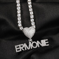 Collier personnalisé avec pendentif nom sur mesure, fermoir cœur délicat en laiton, serti de zircons cubiques, mini collier lettre nom personnalisé avec crochet cœur