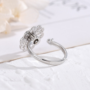 Amazonian Daisy Ring Rotatable Flower Zircon Open Design Jewelry For Women Everyday Wear - Product Image 4