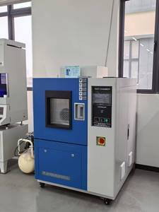 Ce cho chứng nhận 220V môi trường cho buồng thử nghiệm cho thiết bị điện tử Pin & hàng không vũ trụ 1-năm bảo hành nhiệt Tính năng phòng thí nghiệm - Product Image 4