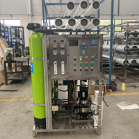 Eau de Forage et de Source 250L 500L Système d'Osmose Inverse Traitement de l'Eau Machines de Filtration et de Purification