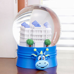 Globo di Neve in Cristallo Personalizzato con Modello di Edificio Realistico - Regalo Perfetto per Natale e Anniversari per Clienti - Product Image 6