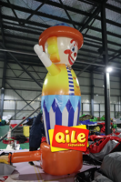 Modèle de clown gonflable publicitaire en PVC 3D à thème de dessin animé avec souffleur d'air