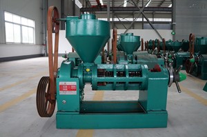 YZYX10(95) Nuevo Extractor <span class=keywords><strong>de</strong></span> Aceite Automático Más Vendido para Prensado <span class=keywords><strong>de</strong></span> Semillas <span class=keywords><strong>de</strong></span> Soja, Sésamo, Ricino <span class=keywords><strong>y</strong></span> <span class=keywords><strong>Nuez</strong></span> - Product Image 2