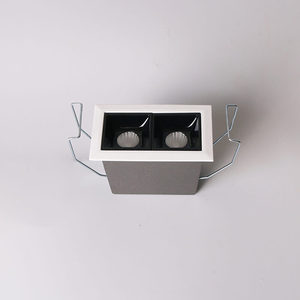 Plafonnier LED linéaire personnalisé avec logo, en aluminium noir, pour intérieur - Vente flash - Product Image 5