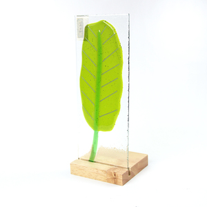 Ornement en verre fusionné artisanal, sculpture en verre faite à la main avec base en bois pour la maison ou comme cadeau - Product Image 4