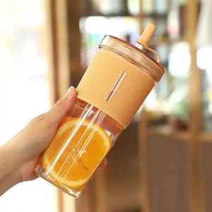 Vaso de Té con Leche para Estudiantes de 700 ml, Funda de Silicona Antideslizante, Botella de Agua de Plástico - Product Image 4