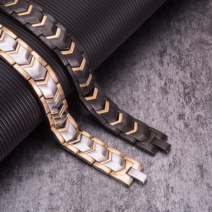 Vente en gros d'usine <span class=keywords><strong>de</strong></span> bracelets magnétiques en acier inoxydable avec coquillage géométrique plaqué <span class=keywords><strong>or</strong></span> rose pour hommes bracelets tendance - Product Image 6