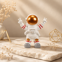 Cadeau en résine sur le thème de l'espace, Décoration d'astronaute, Figurine en résine, Statue artisanale, Décorations de Noël pour la maison, Cadeaux de naissance