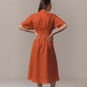 Elegante Abito Lungo Stile Francese <span class=keywords><strong>con</strong></span> Scollo a V, Maniche Corte, Bottoni Frontali, <span class=keywords><strong>Spacco</strong></span> Laterale, Vestibilità Ampia, Moda Estiva per Donne - Product Image 2