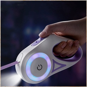 สายจูงสัตว์เลี้ยงแบบยืดหดได้ ไฟ LED  แข็งแรง ทนทาน ใช้งานสะดวก ป้องกันการพันกัน - Product Image 2