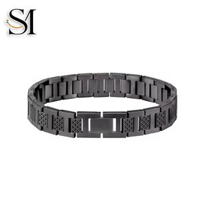Bracelet tendance punk géométrique en acier inoxydable plaqué or 18 carats avec chaîne magnétique et maillons, cadeau de bijoux pour homme, boîte - Product Image 5