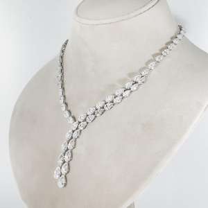 Collar de Diamantes con Corte Pera en Oro Blanco de 18K, Diseño Elegante y de Excelente Calidad, Joyería Nupcial para Suministro Mundial - Product Image 3