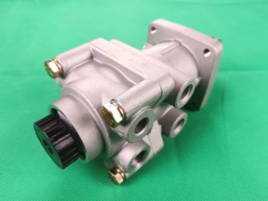 Donfeng RHD Truck Spear Parts <strong>Brake</strong> Value <strong>Assembly</strong> 3514010-C0400 OEM Price <strong>Brake</strong> <strong>Master</strong> Cylinder <strong>Assembly</strong> 3514010-C0400 - Product Image 6