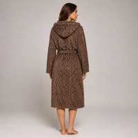 Peignoir en polaire à imprimé léopard pour femme, robe de chambre chaude en flanelle à capuche avec ceinture, tenue d'intérieur d'hiver