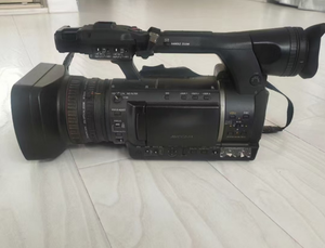 กล้องวิดีโอคุณภาพสูง AG-AC130AMC HD พร้อมซูม 22 เท่า สำหรับงานแต่งงานและงานประชุม - Product Image 4