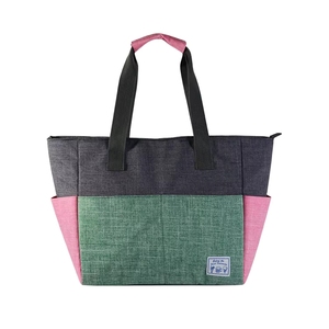 Sac isotherme en aluminium sur mesure, grand format, avec fermeture éclair, portable, pour les activités de plein air et le shopping, fabriqué par un fabricant OEM en gros. - Product Image 3