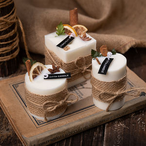 Vela Aromática Artesanal en Frasco de Vidrio con Aroma a Lavanda y Flores Secas, Regalos, Velas para el Hogar, Velas Perfumadas de Lujo de Cera de Soja - Product Image 3