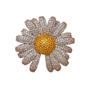 Two-Tone <b>Brass</b> Electroplated Full Diamond Zircon Daisy Brooch Elegant Temperament Women's Anniversary Suit - Product Image 4