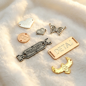 Wholesale Custom Engraved Metal Logo <b>Tag</b> Private Brand <b>Name</b> Metal Label for Clothing Scarf Shoes Garment Accessories - Product Image 3